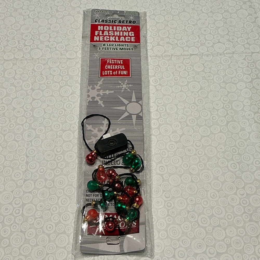 Holiday Flashing Necklace with LED Lights